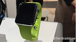 多款國產(chǎn)智能手表亮相CES遭英媒狠批：純抄蘋果 Apple Watch 山寨蘋果手表 CES2015 熱點動態(tài)  第3張