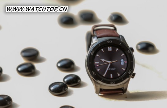 華為發(fā)布HUAWEI WATCH 2保時(shí)捷 智能手表市場迎新貌 HUAWEI WATCH 保時(shí)捷 華為 智能手表 智能手表  第2張